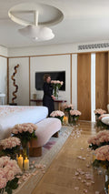Decoración de Habitación de Hotel con Arreglos de Rosas